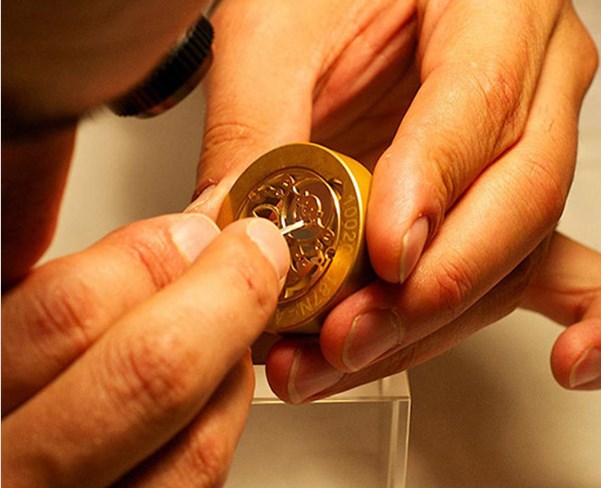 上海理查米尔维修